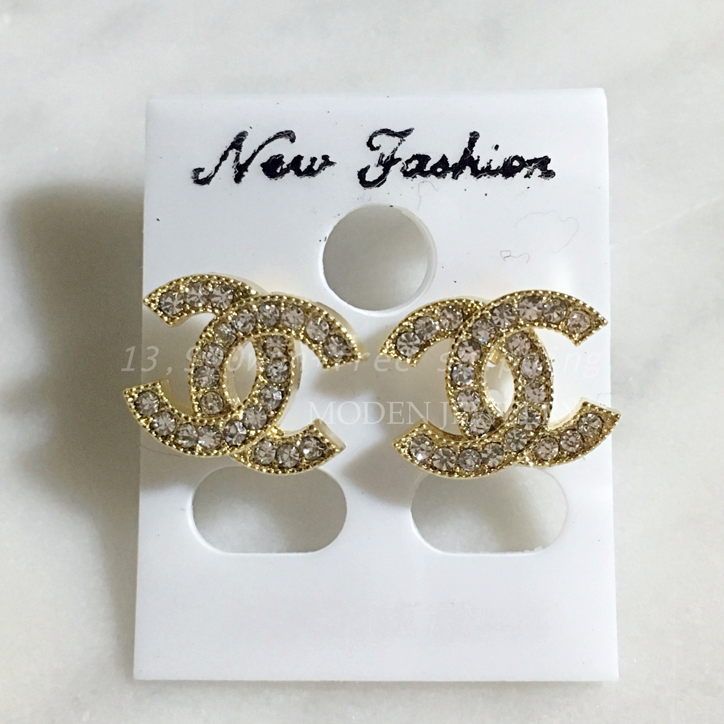 Cs Logo Earring Basic Signature Classic Design
