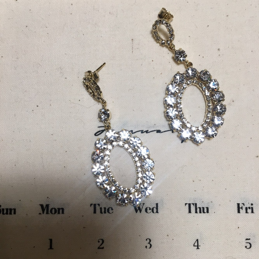 Di Rosa cubic drop earrings Wedding coordination B