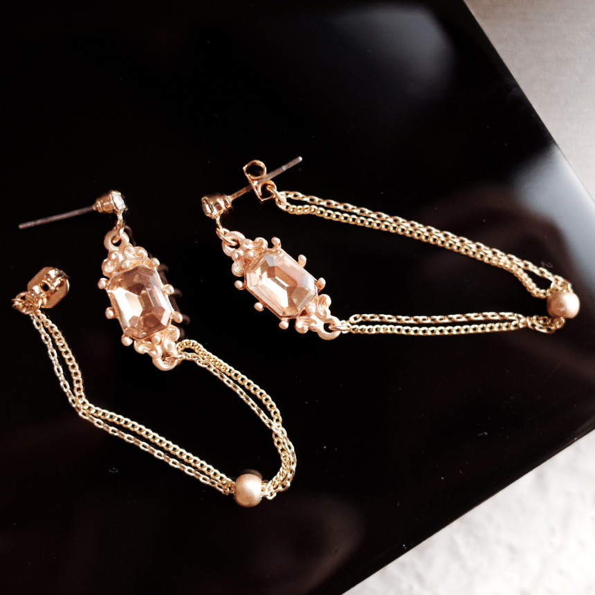 Morris Antique Square Pitch Chain Earrings Stylish