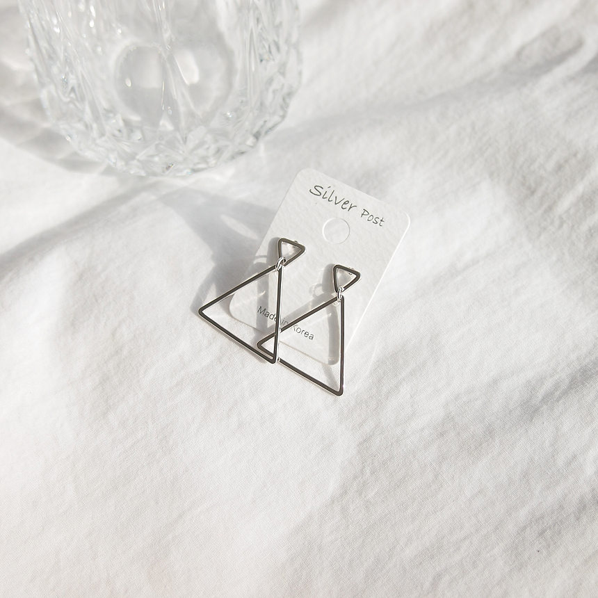 Allergy-free silver-plated triangular drop earring