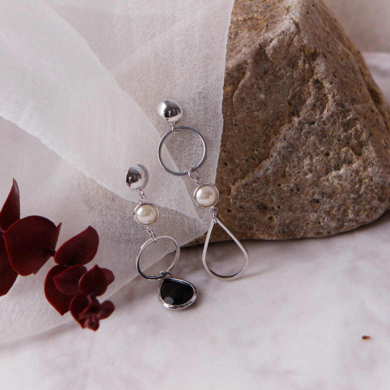 Attractive drop drop crystal earrings elegant jewe