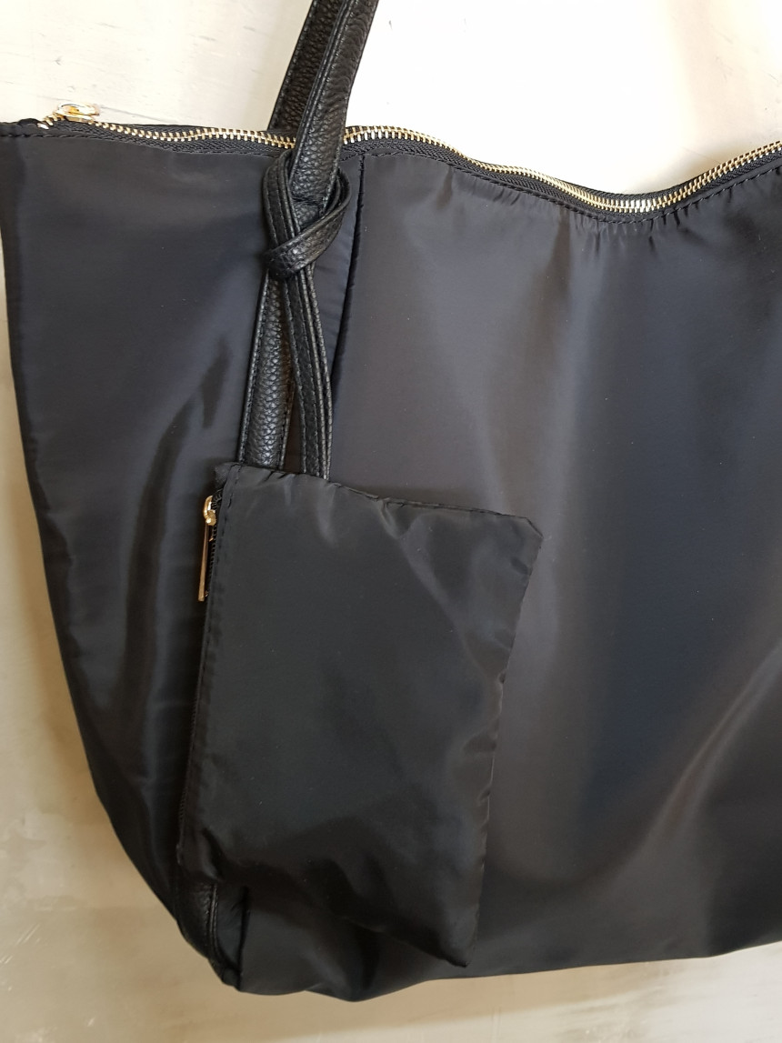 <b><p>Suit Casual Shoulder Bag Jewely Dai Puffy</p></b><b><p>スーツカジュアルショルダーバッグジュエルデイリーショーポベク20女性のバッグ30代</p></b><br /><br /><p align='center'>