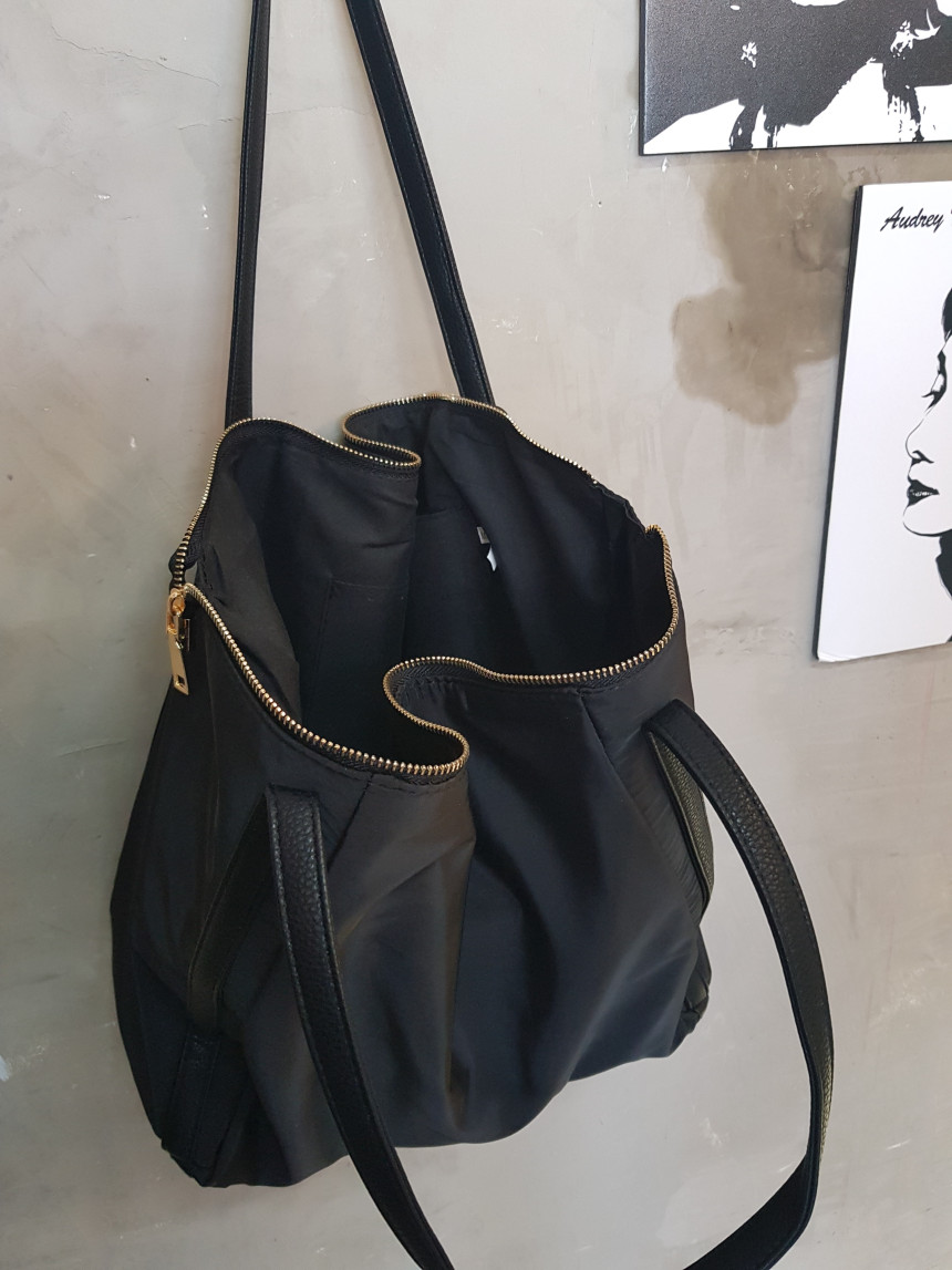 <b><p>Suit Casual Shoulder Bag Jewely Dai Puffy</p></b><b><p>スーツカジュアルショルダーバッグジュエルデイリーショーポベク20女性のバッグ30代</p></b><br /><br /><p align='center'>