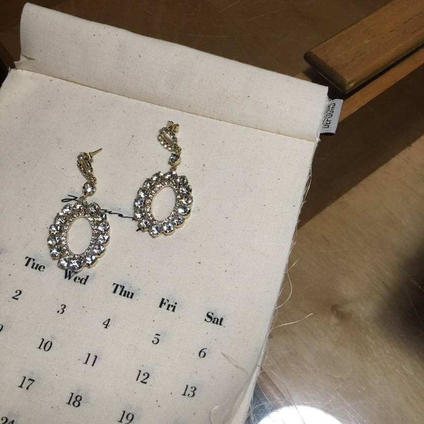 Di Rosa cubic drop earrings Wedding coordination B