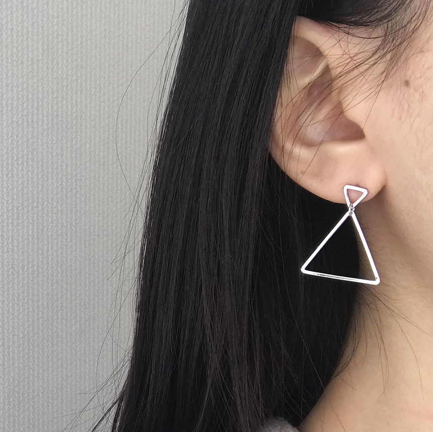 Allergy-free silver-plated triangular drop earring