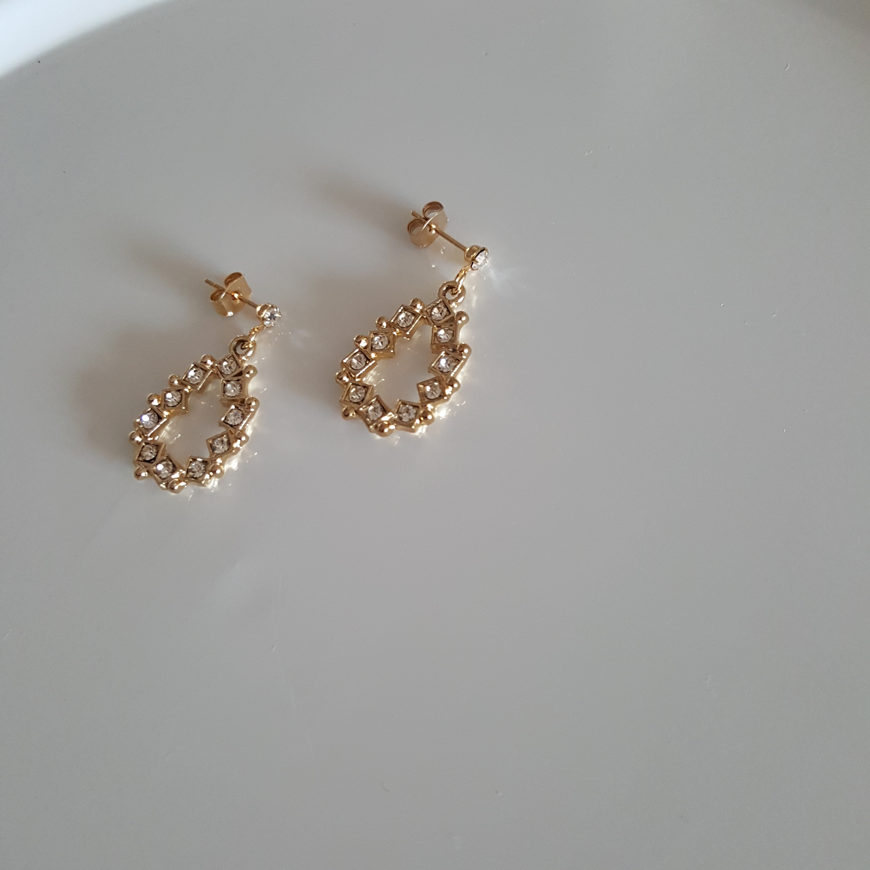 Jewelry Drop Earrings Classical Gentleman Look Bol