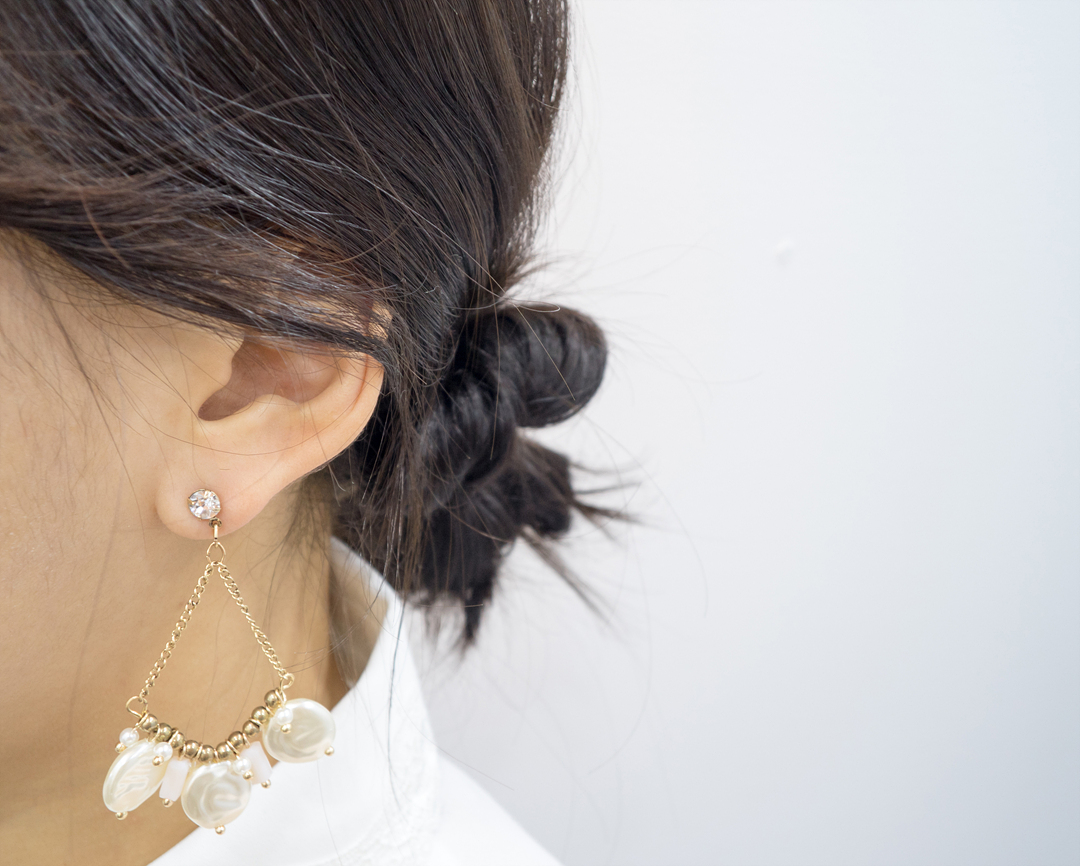 Mother of Pearl Earrings Luxury Styling Chic Moder