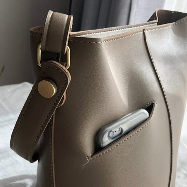 <b><p>Mini pocket dly bag shoulder be comfortable</p></b><b><p>ミニポケットデイリーショルダーバッグバケットバッグ快適なルック手軽流行のないベーシックカジュアルシン</p></b><br /><br /><p align='center'>