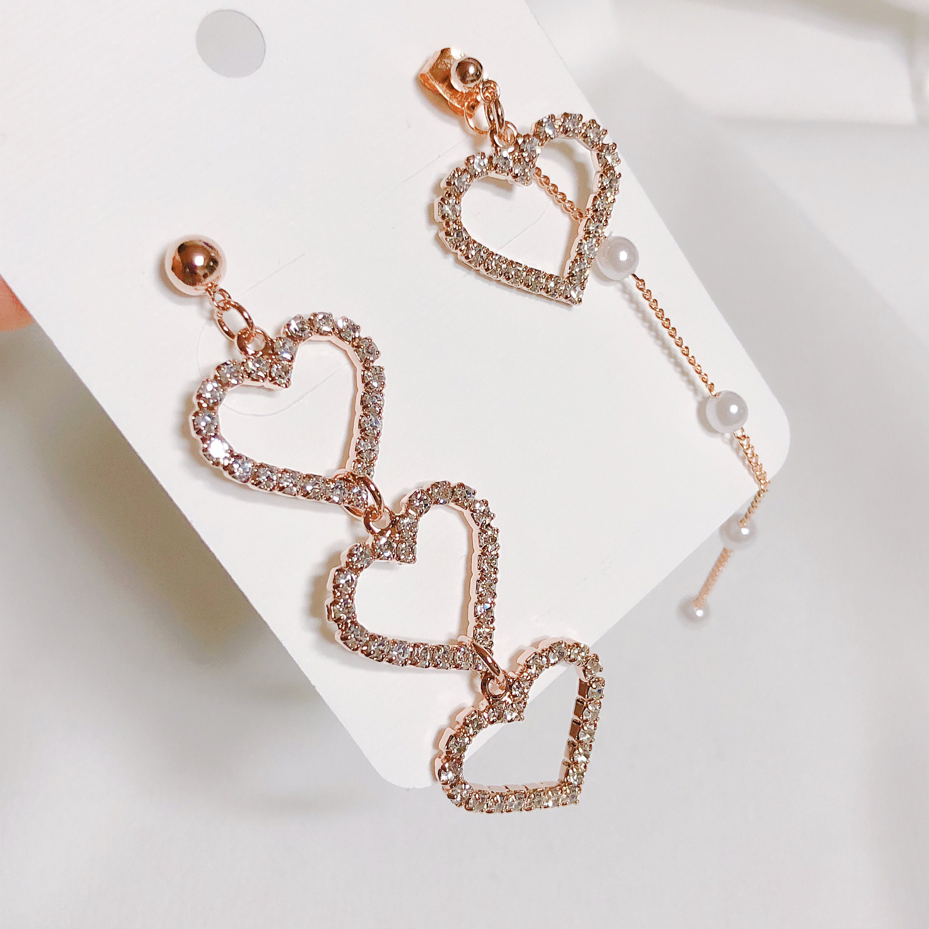 Unique Pearl Triple Heart Drop Earrings Silver, Go