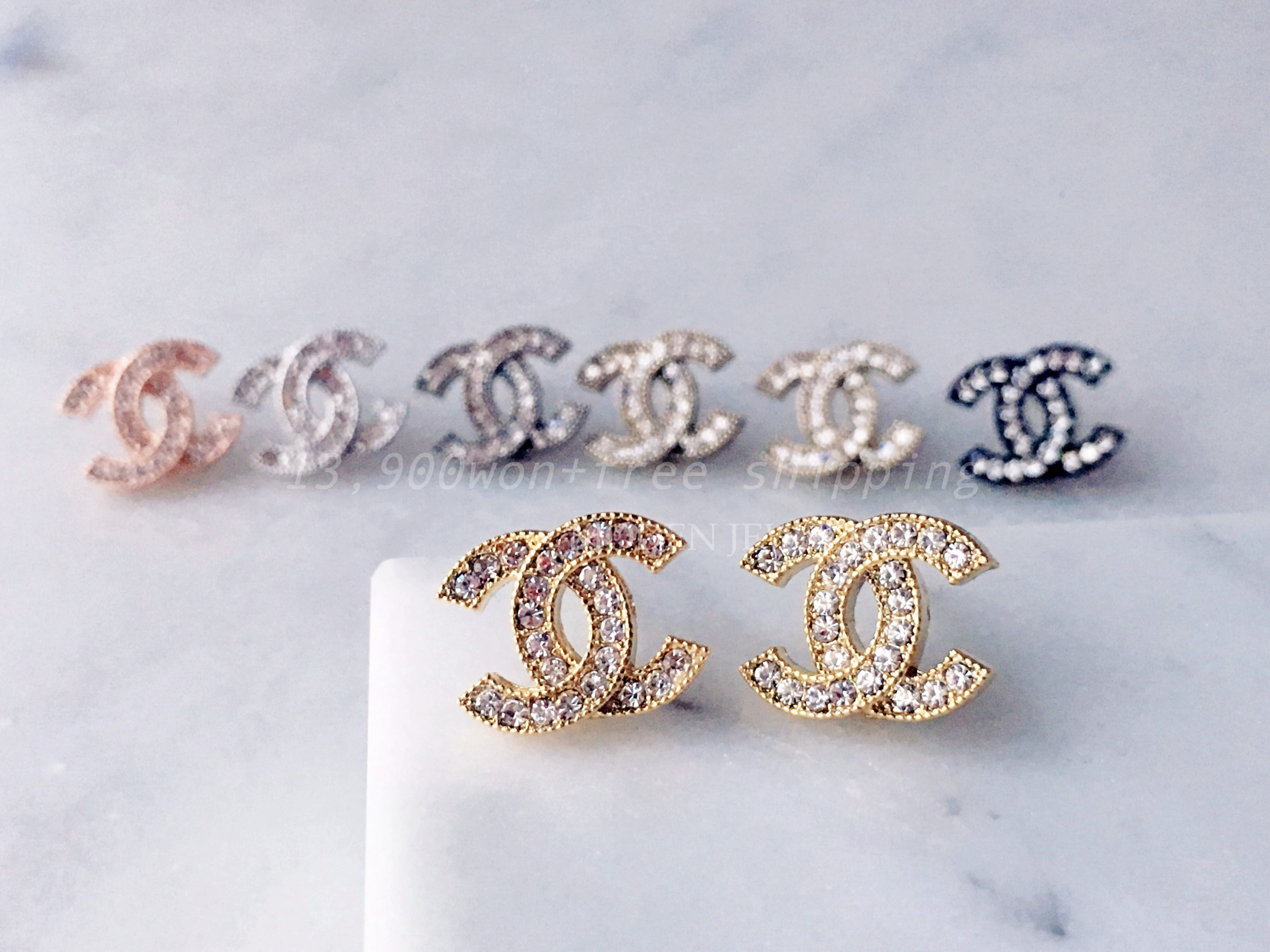 Cs Logo Earring Basic Signature Classic Design