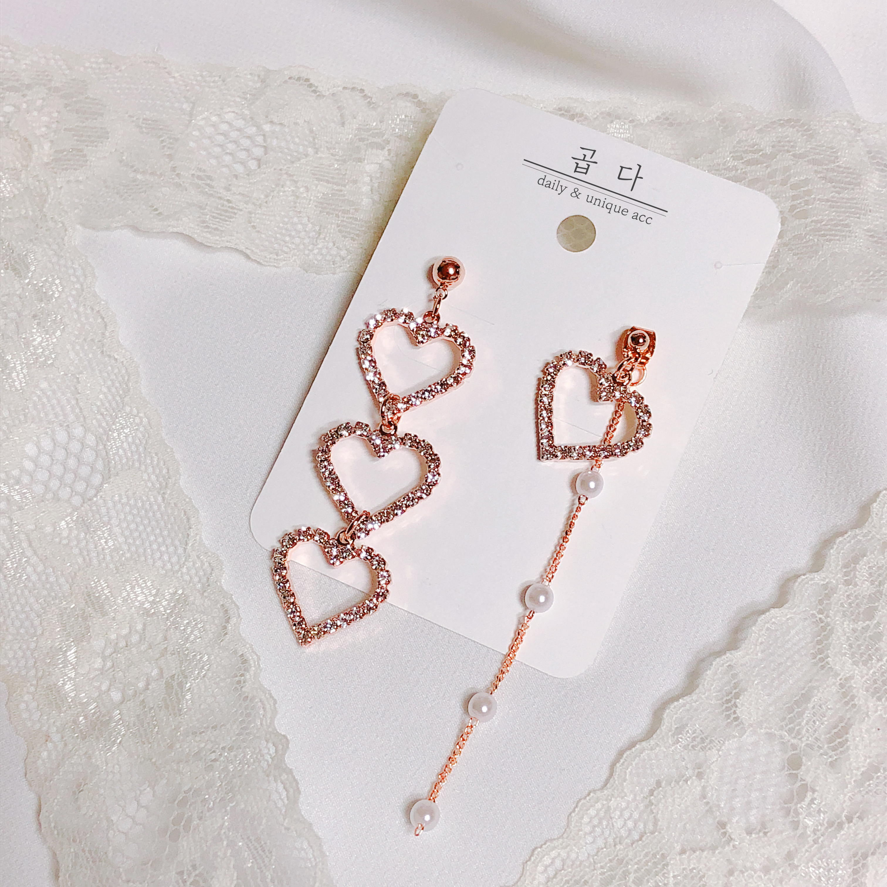 Unique Pearl Triple Heart Drop Earrings Silver, Go