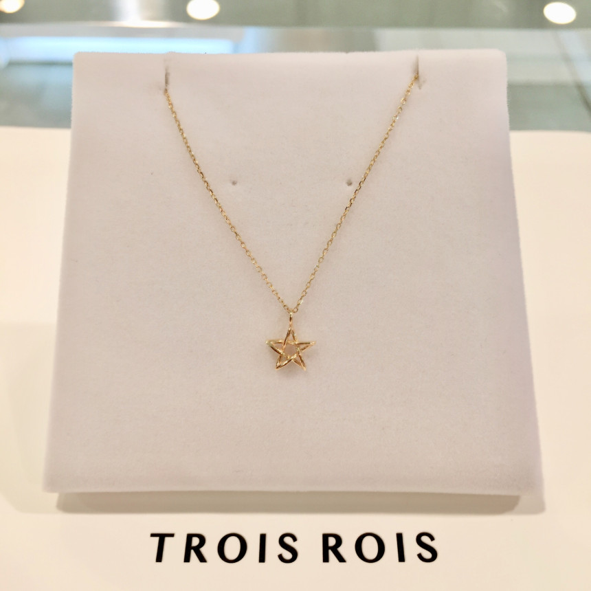 Tua Hua 14K Star Necklace TT0033