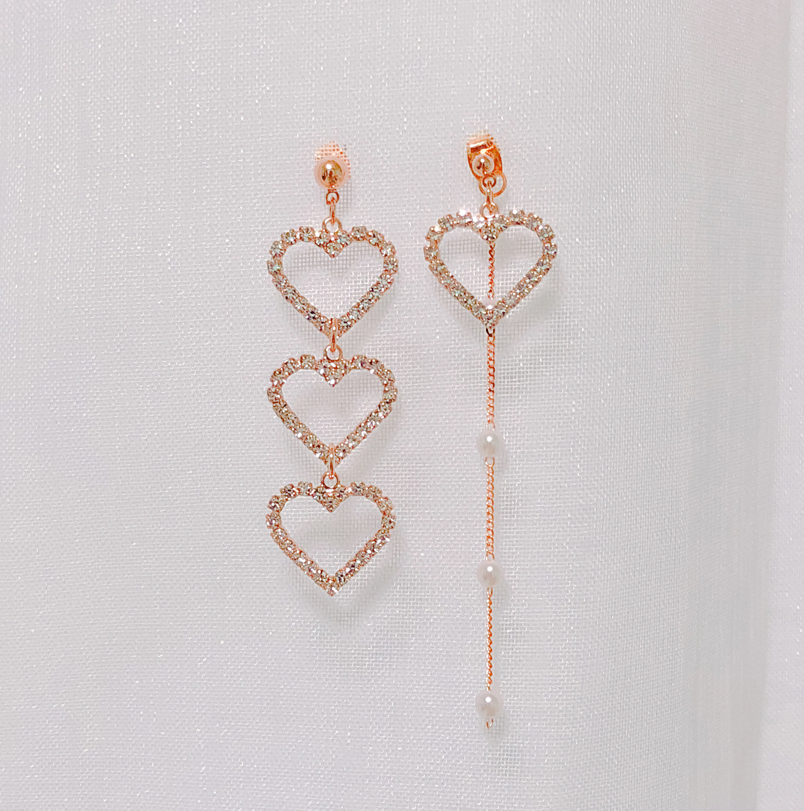 Unique Pearl Triple Heart Drop Earrings Silver, Go
