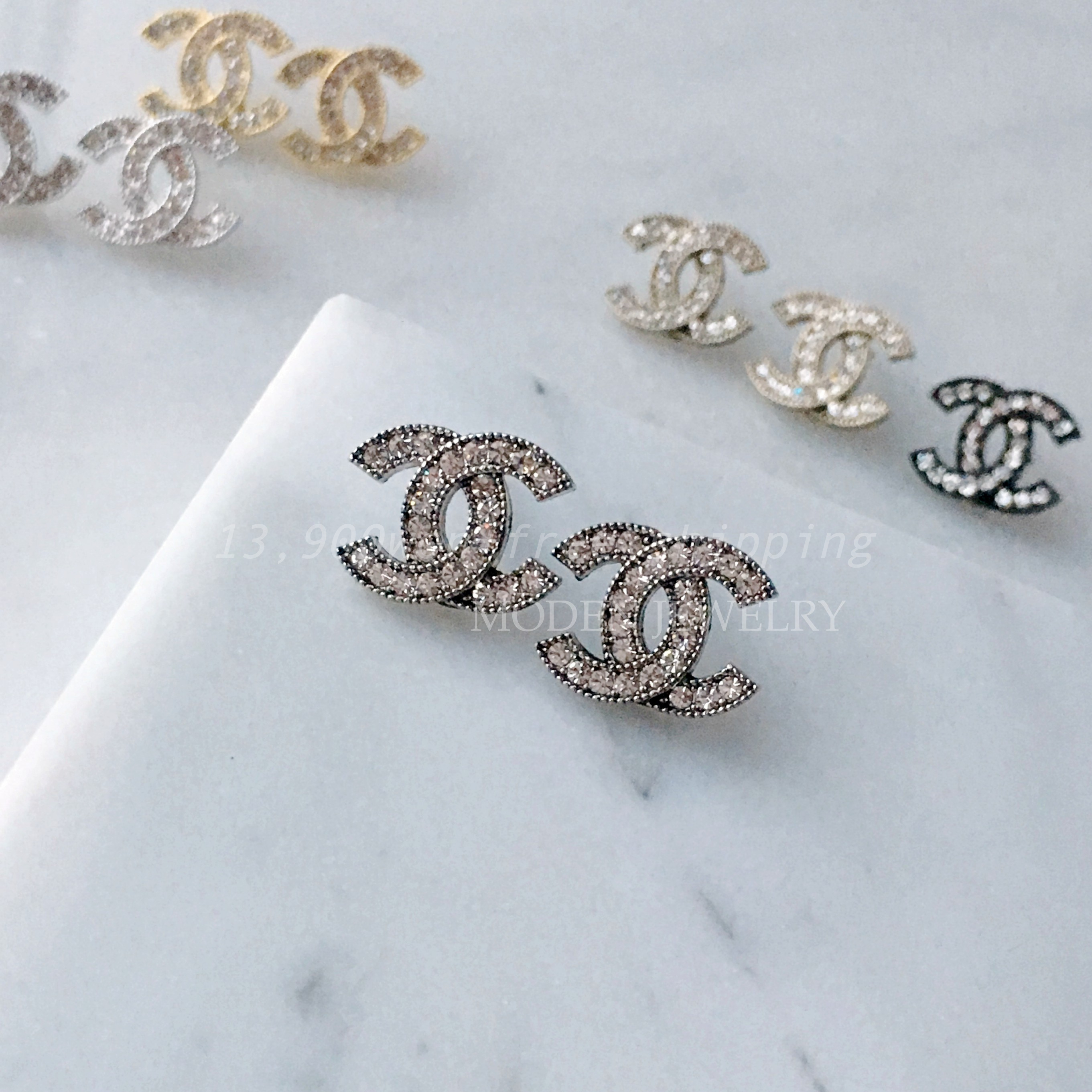 Cs Logo Earring Basic Signature Classic Design