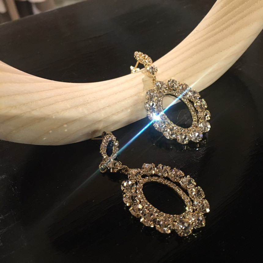 Di Rosa cubic drop earrings Wedding coordination B