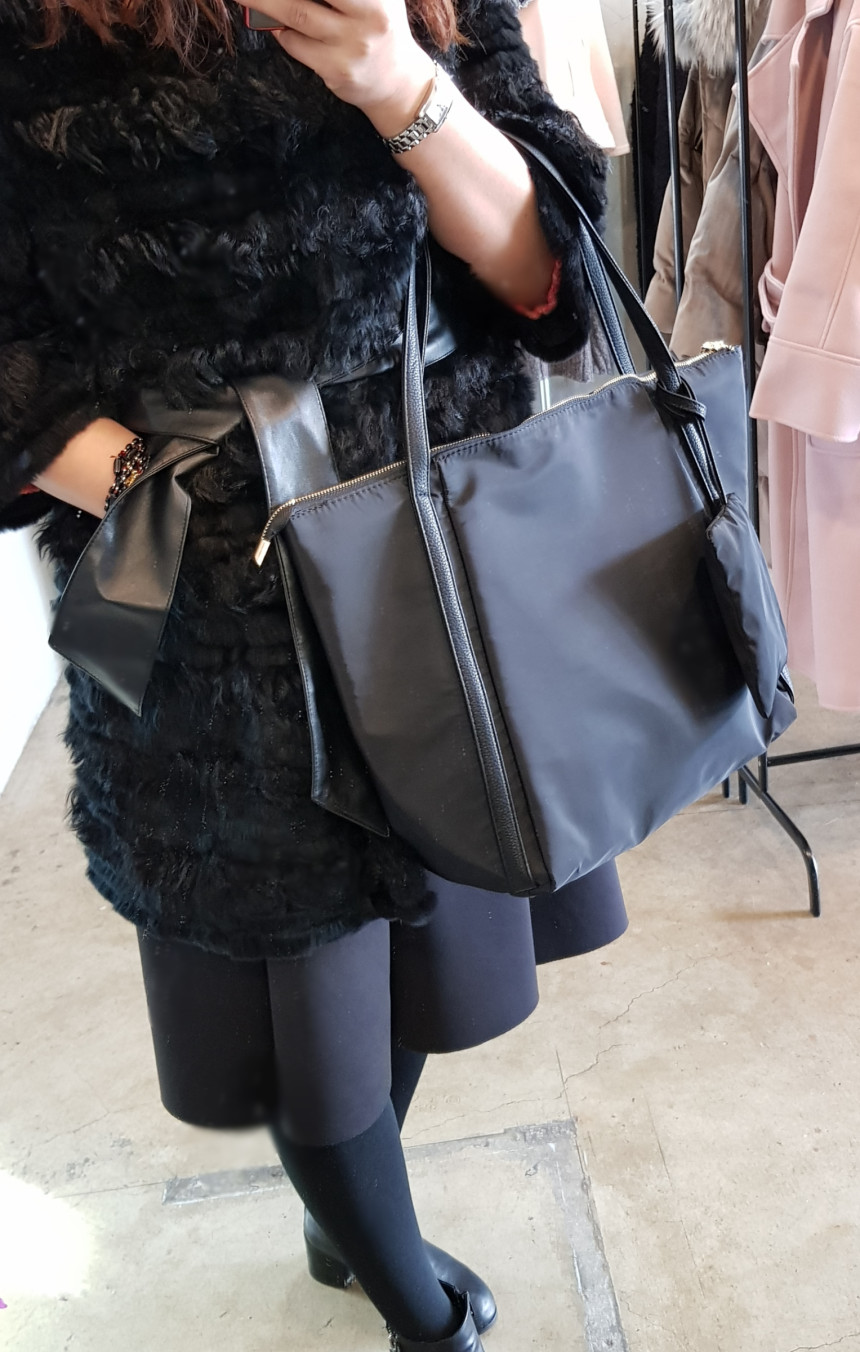 <b><p>Suit Casual Shoulder Bag Jewely Dai Puffy</p></b><b><p>スーツカジュアルショルダーバッグジュエルデイリーショーポベク20女性のバッグ30代</p></b><br /><br /><p align='center'>