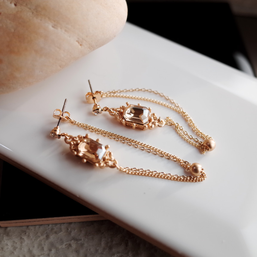 Morris Antique Square Pitch Chain Earrings Stylish