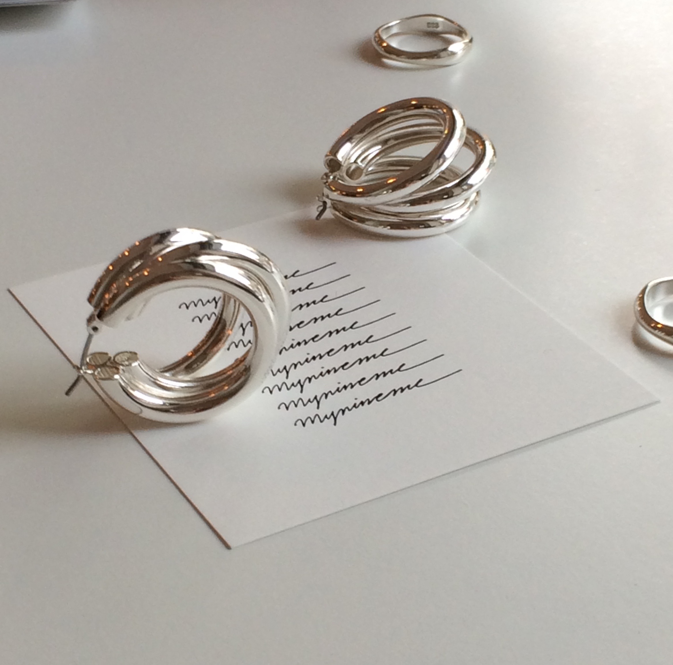 Vintage Moods Three Pipe Bold One-Touch Earrings G