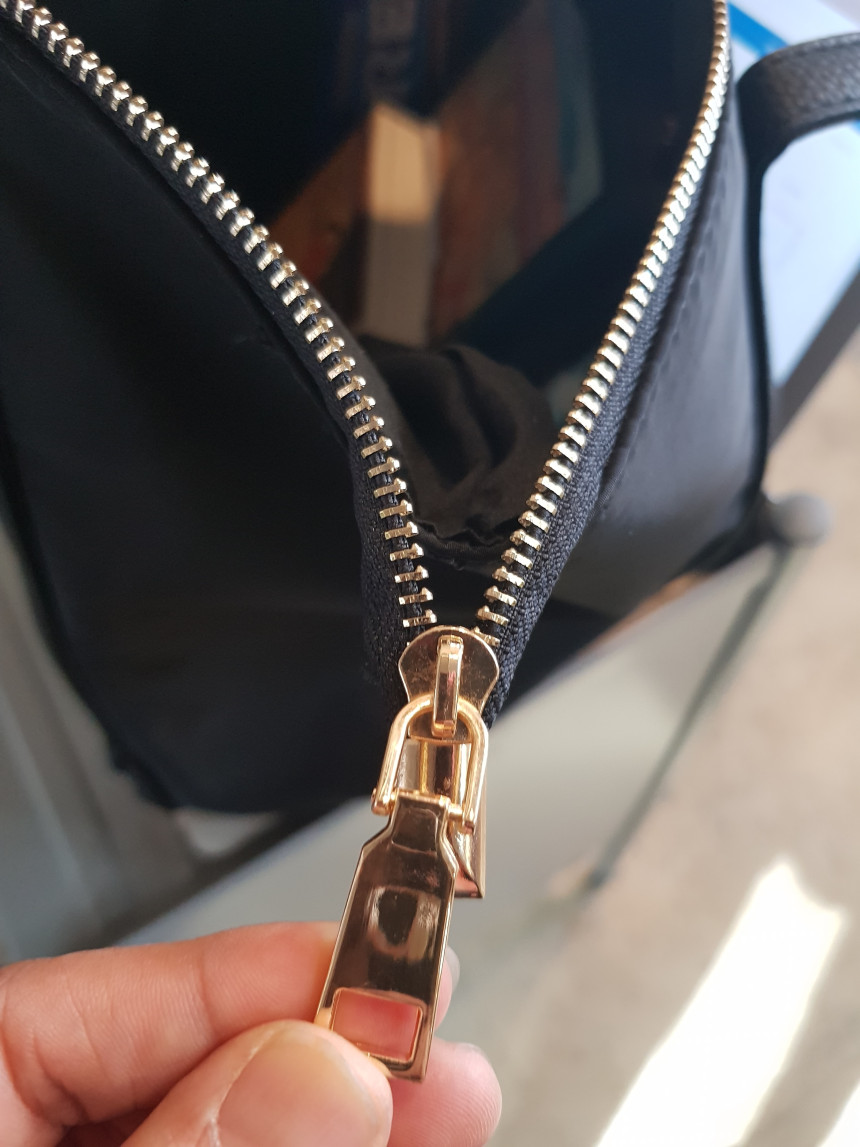 <b><p>Suit Casual Shoulder Bag Jewely Dai Puffy</p></b><b><p>スーツカジュアルショルダーバッグジュエルデイリーショーポベク20女性のバッグ30代</p></b><br /><br /><p align='center'>