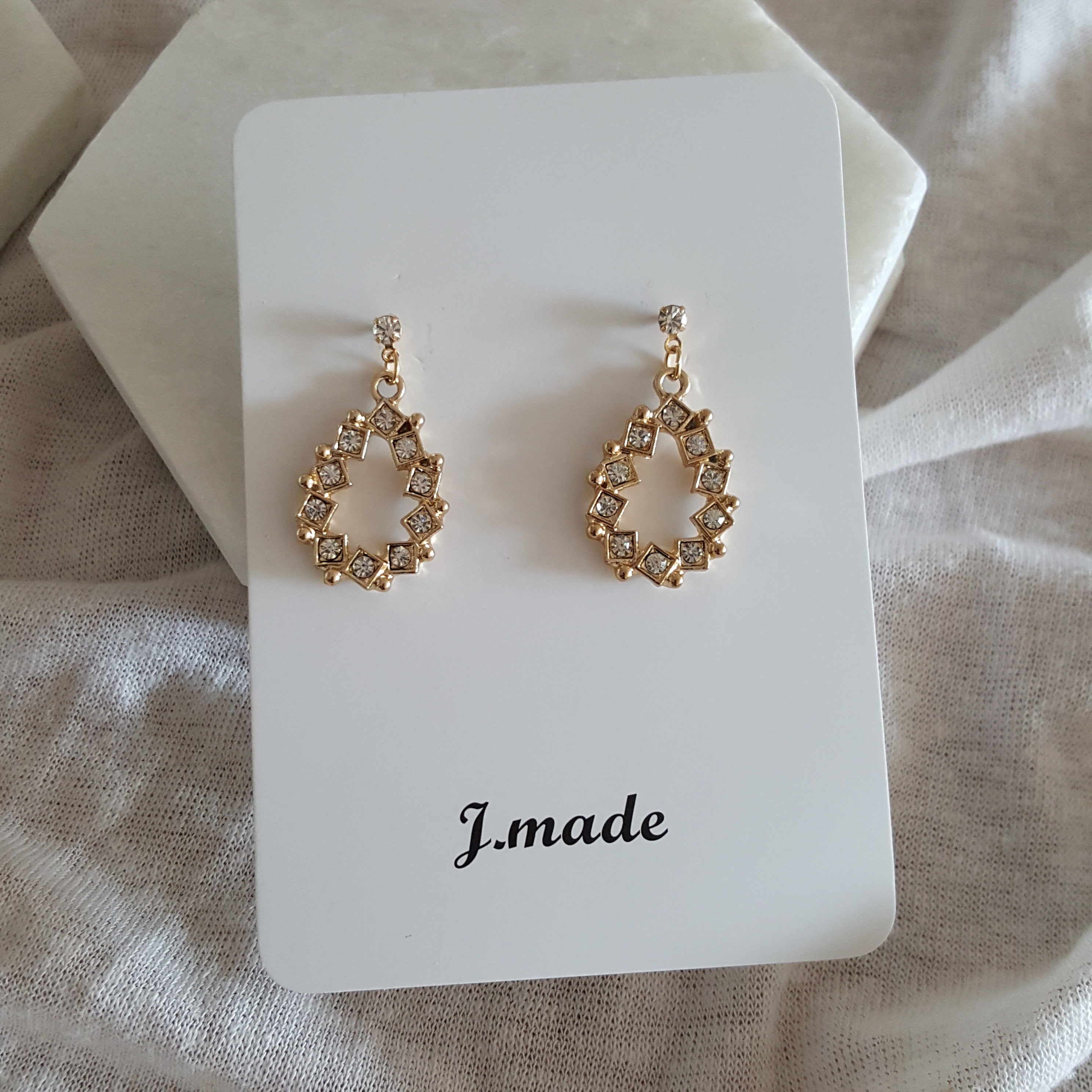 Jewelry Drop Earrings Classical Gentleman Look Bol