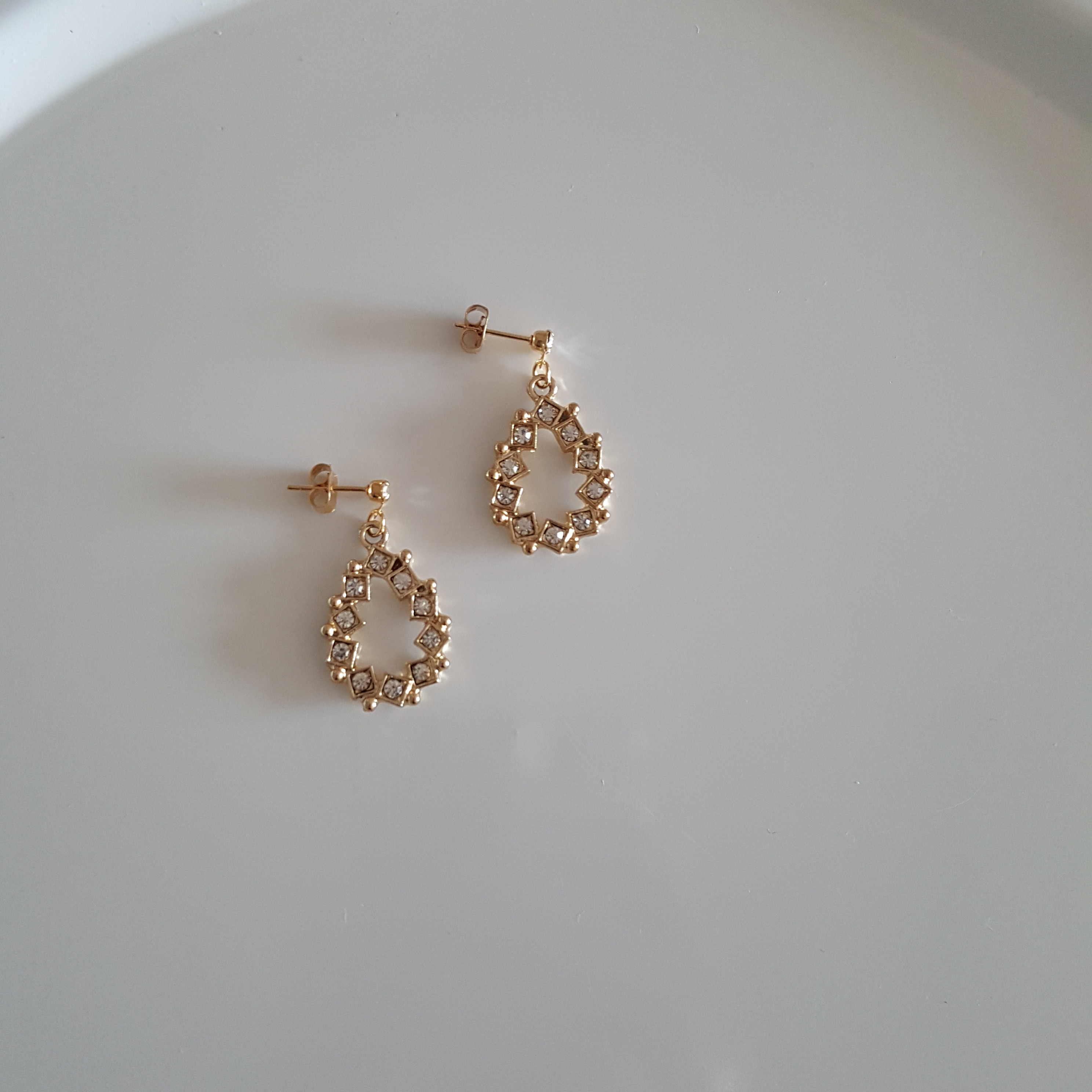 Jewelry Drop Earrings Classical Gentleman Look Bol