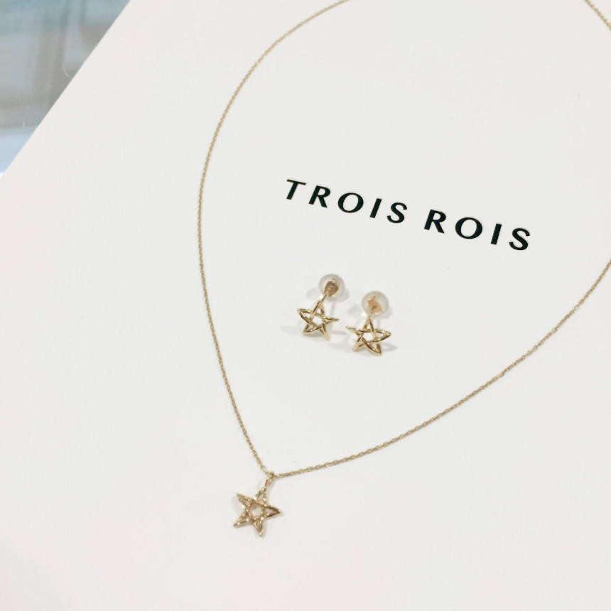 Tua Hua 14K Star Necklace TT0033