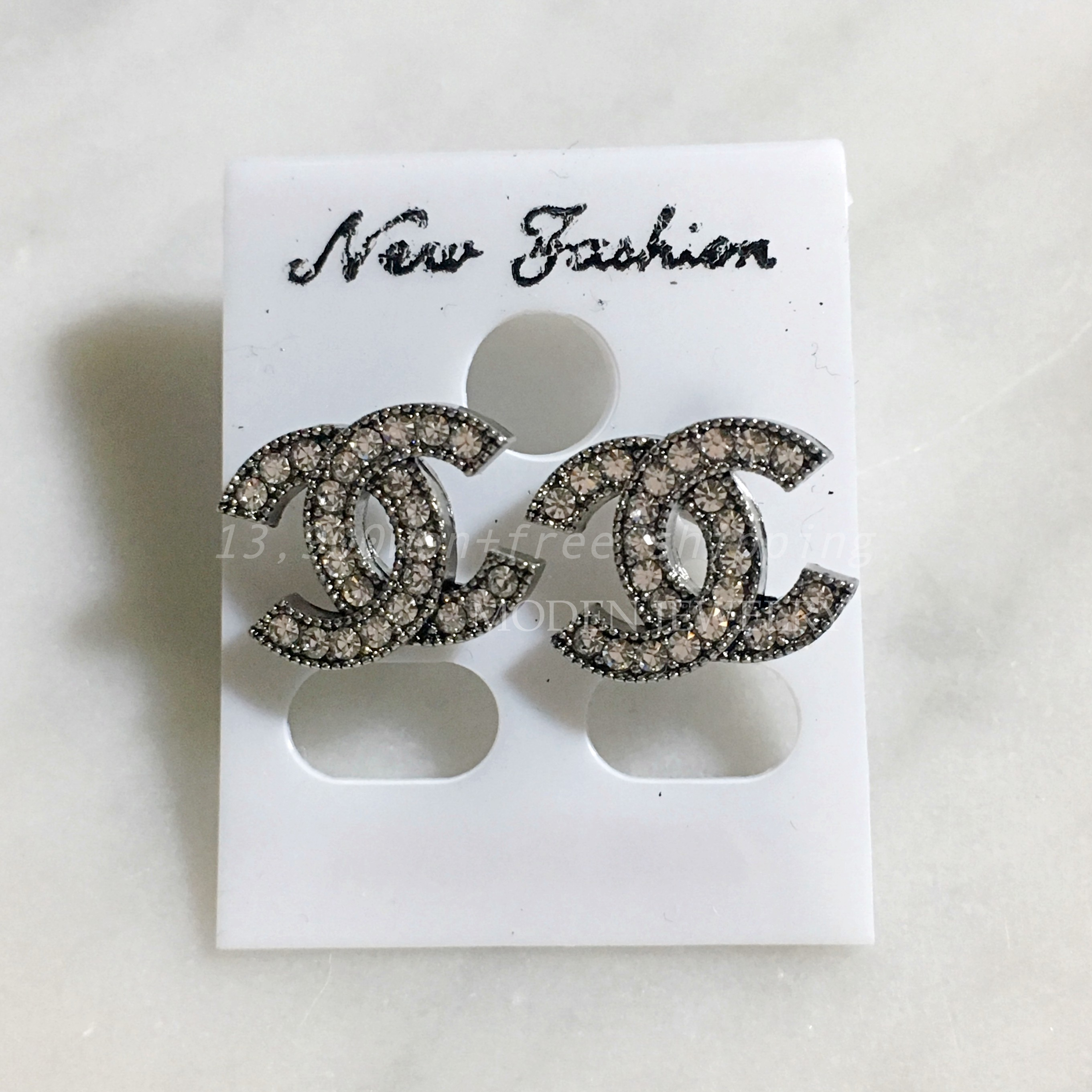 Cs Logo Earring Basic Signature Classic Design