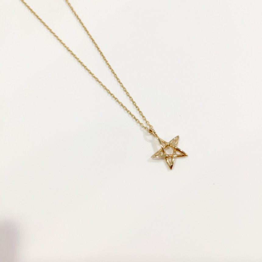 Tua Hua 14K Star Necklace TT0033