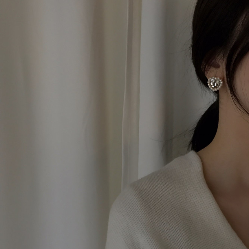 Curry Pearl Swarovski Earrings 4color Laminin Mini