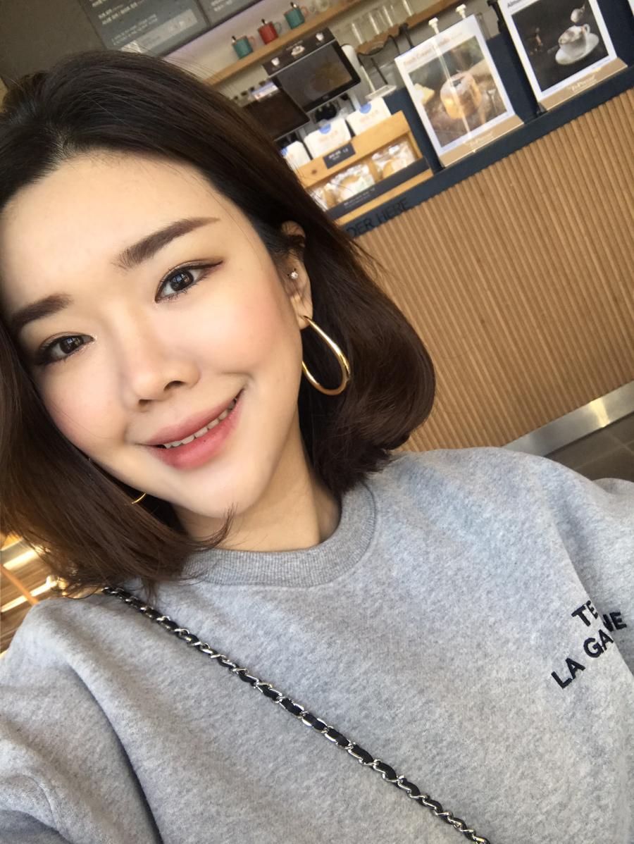 Simple Elliptical Earrings Chic Earring Items Poin