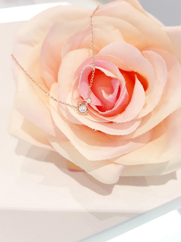 Stonehenge rose gold necklace T0924 Sparkling prac