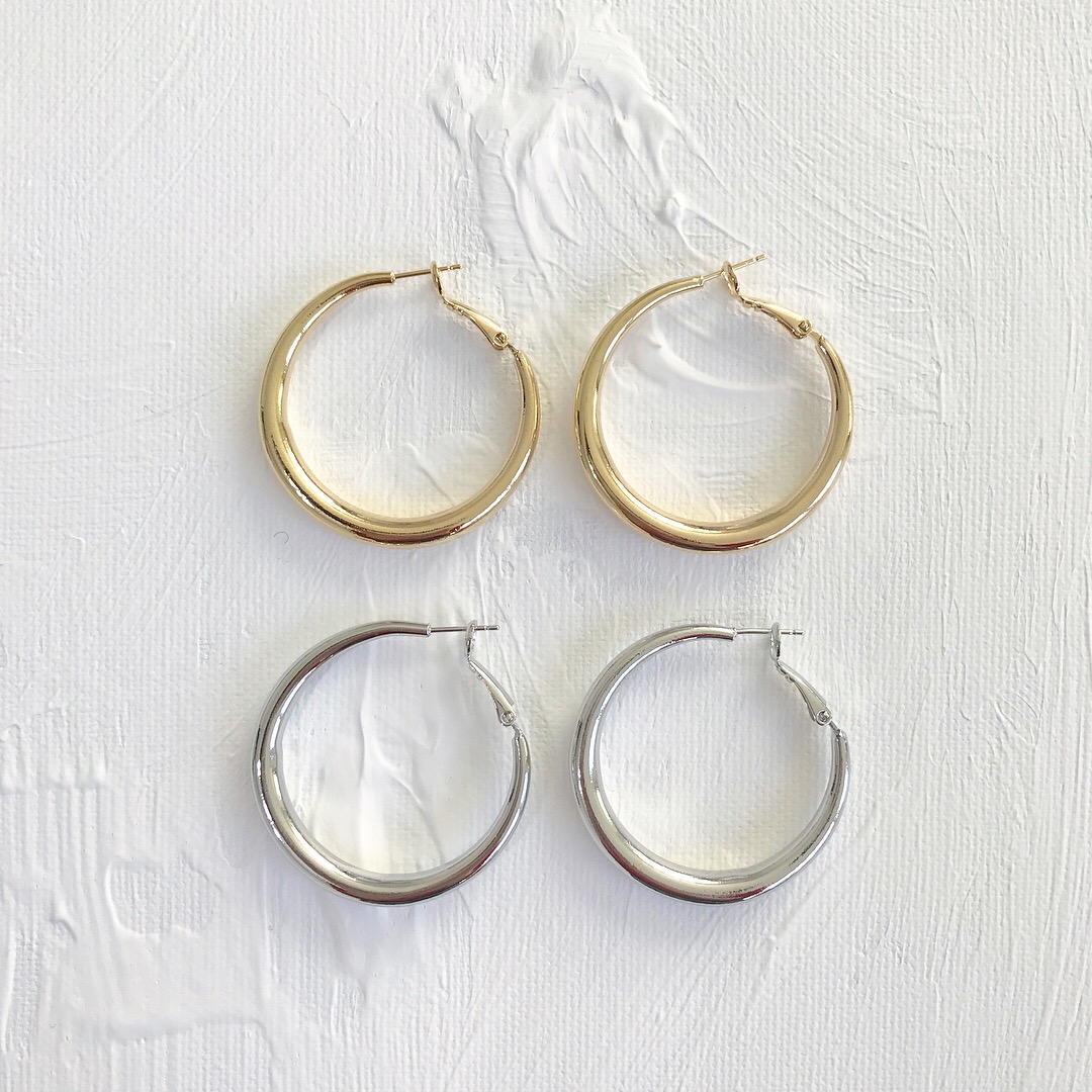 Tout _ Urban Earrings Antique and gorgeous French 