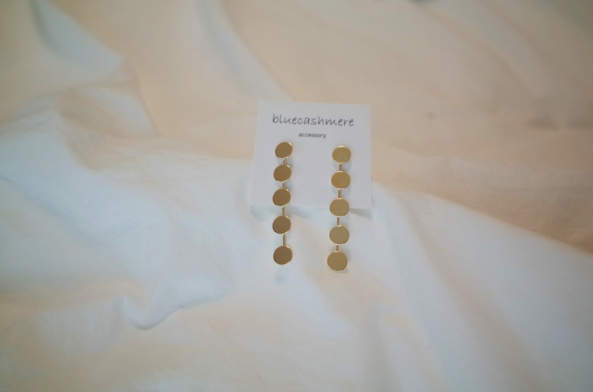 Gold Circle Drop Earrings Luxury Feeling Hae Tae H