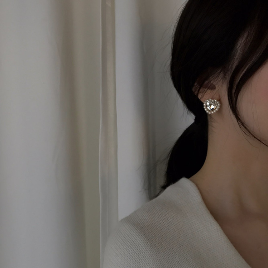 Curry Pearl Swarovski Earrings 4color Laminin Mini