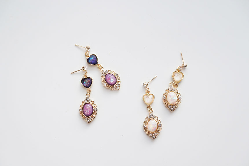 Elizabeth Violet Earrings Earrings Pantone Color P