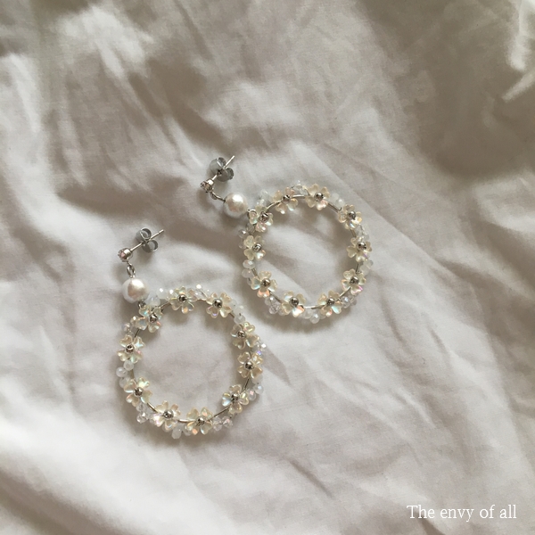 Free Shipping Zircon Circle Antique Earrings Flowe