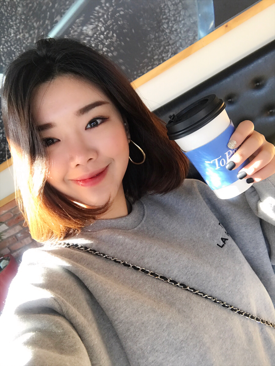 Simple Elliptical Earrings Chic Earring Items Poin