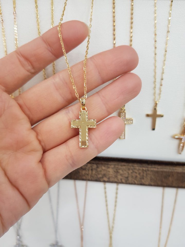 14K square chain + cross pendant