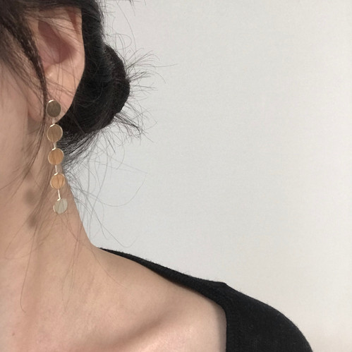 Gold Circle Drop Earrings Luxury Feeling Hae Tae H