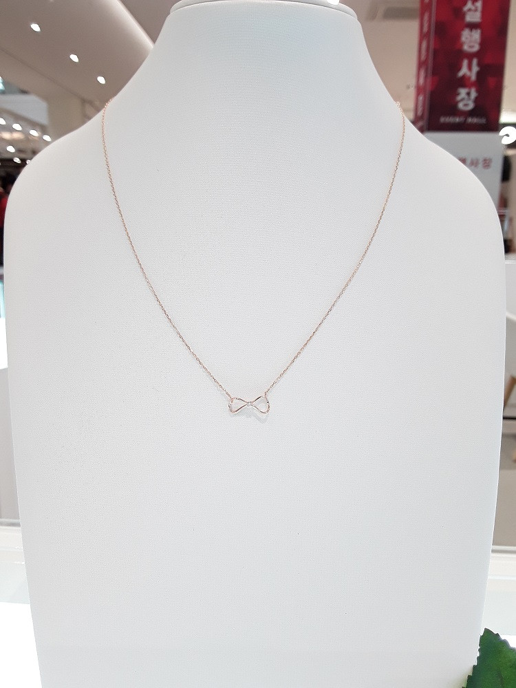 Stonehenge rose gold necklace T0811 Lovely coordin