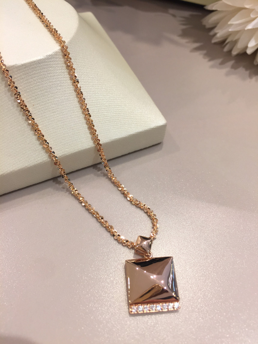 Lloyd's Square Volume Necklace LPP17062 LNC1702