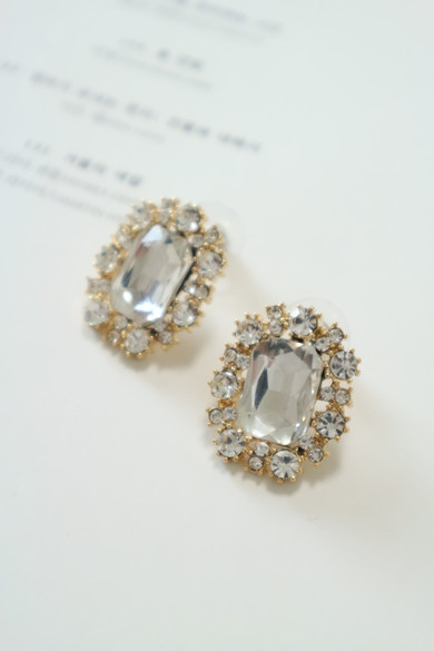 titaniumpost gold antique bold earrings bling blin