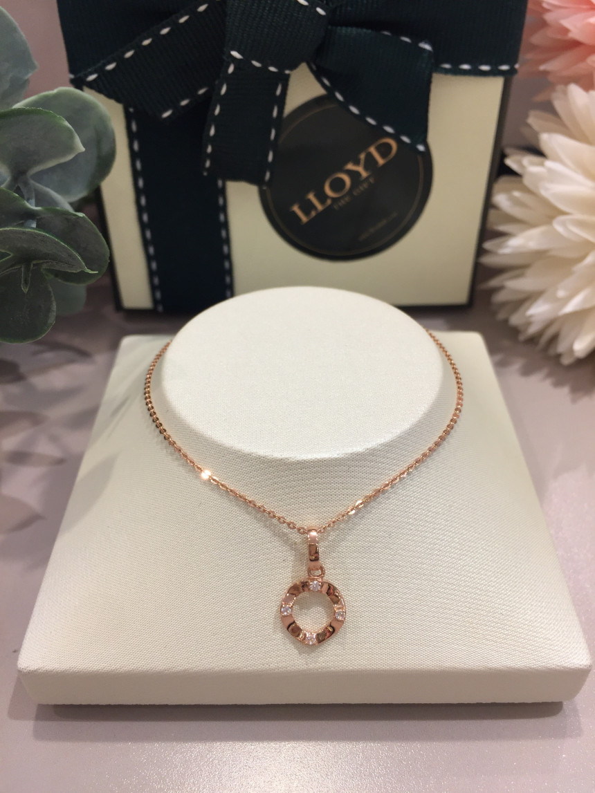 Lloyd's Tower Head Necklace LPP17065 LNC15004 L