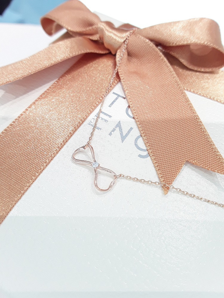 Stonehenge rose gold necklace T0811 Lovely coordin