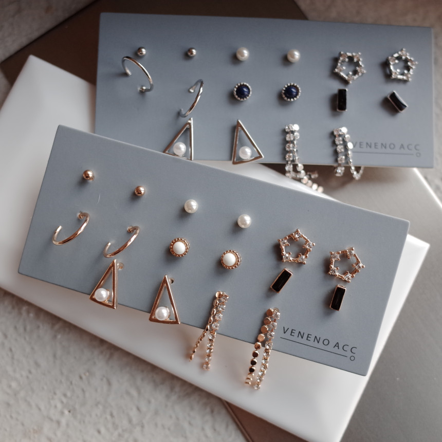 <b><p>16SET Princess earg Stylish Luxuous metal</p></b><b><p>16SET プリンセス イヤグ スタイリッシュな 高級感のある メタル モダンな</p></b><br /><br /><p align='center'>