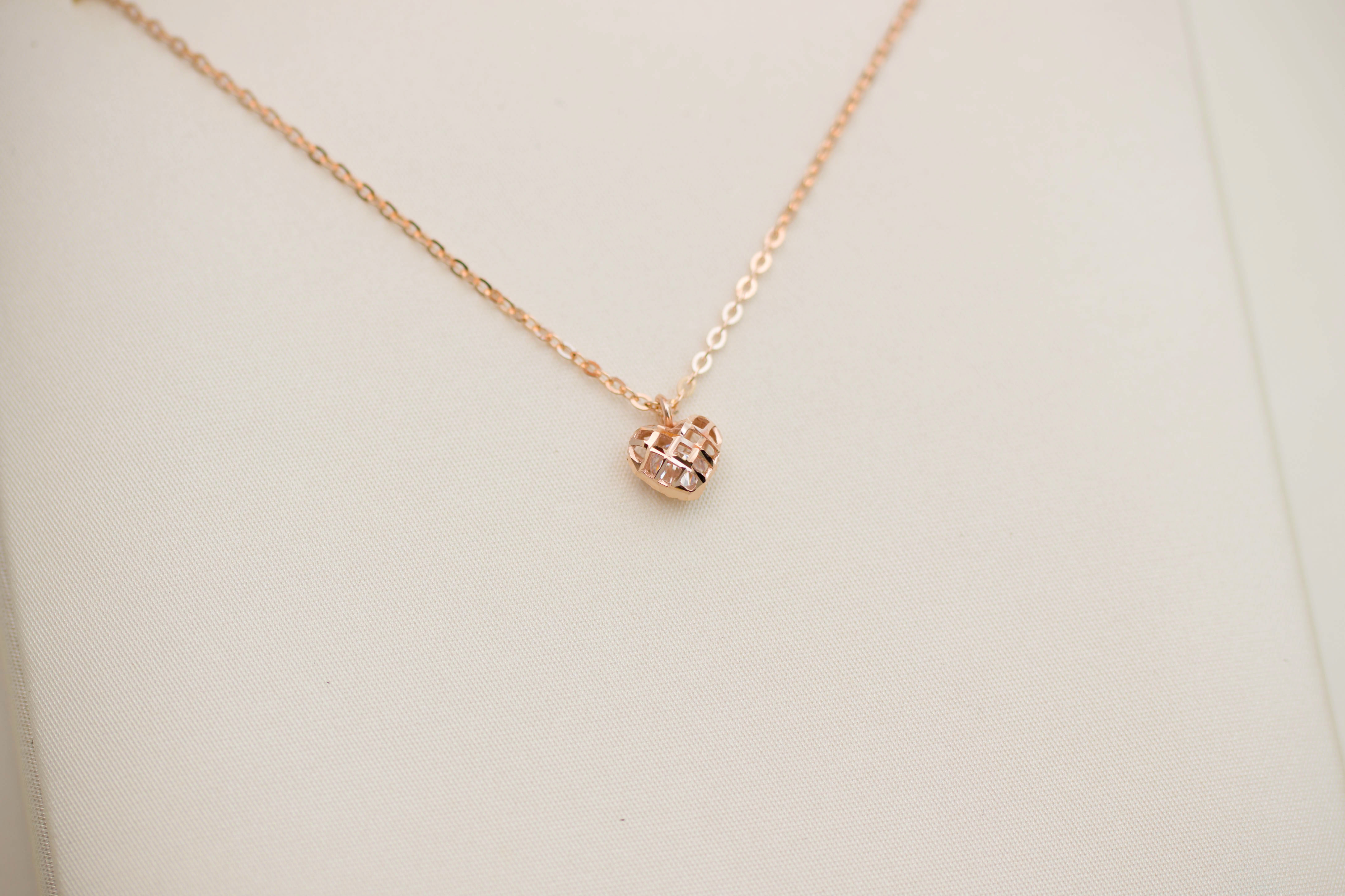 Korhart Necklace 14k Pendant 20 lenders Mini Frien