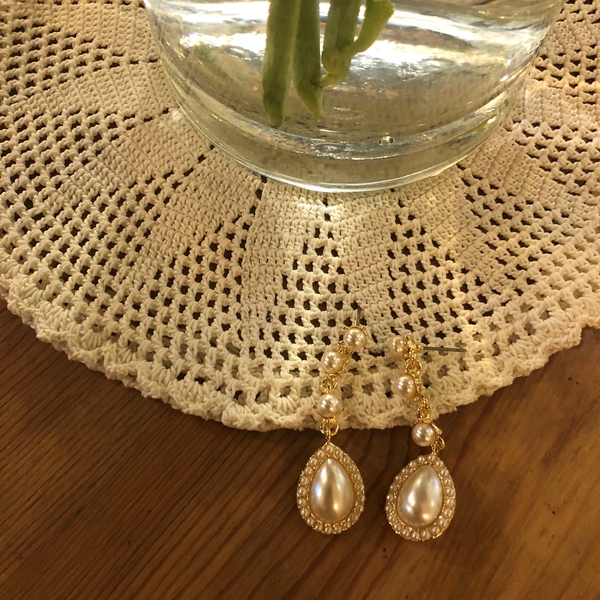 Blingen Antique Pearl Earring