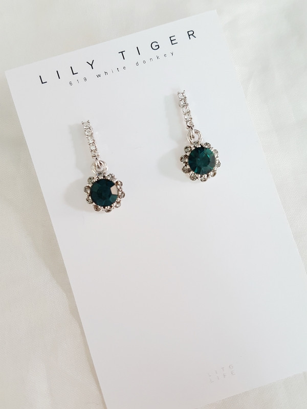 Cubic bling earrings Silver handbag Vintage access