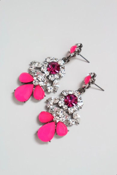 titaniumpost hot pink vintage bald earrings P0683 