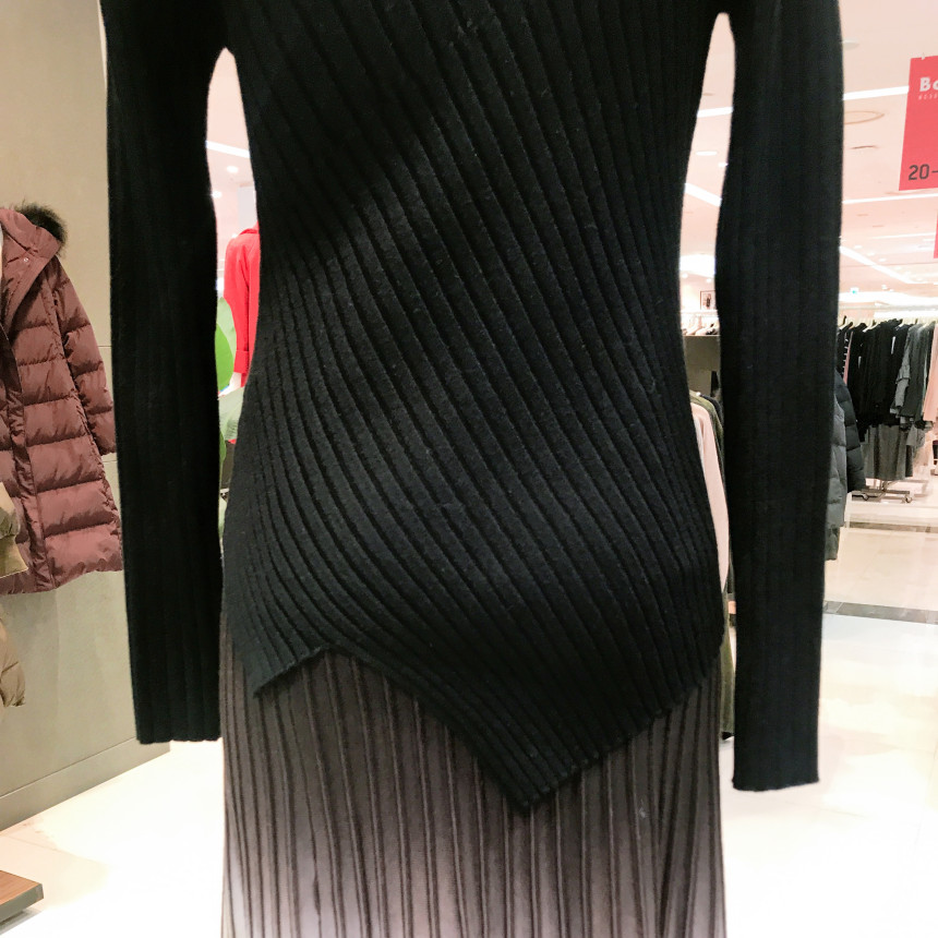 <b><p>Bonnie Sparks Unorgazed Kt T-Shirt BW12KP050</p></b><b><p>見るとスパークス 斜線組織アンバランスニットシャツ BW12KP050 チョルチ</p></b><br /><br /><p align='center'>